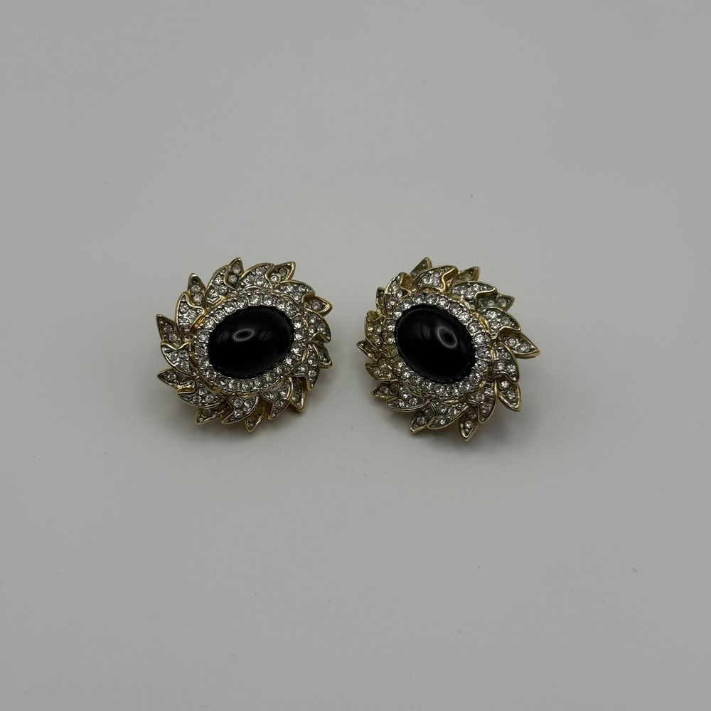 Butler Vintage Gold Tone Black Cabochon Rhinestone Sunburst Clip On Earrings